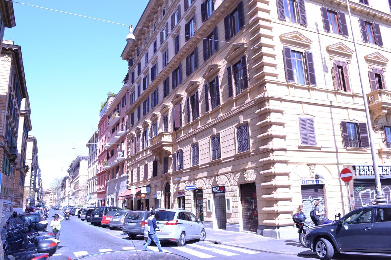 Bed and Breakfast Residenza Vespasiano Rom Exterior foto