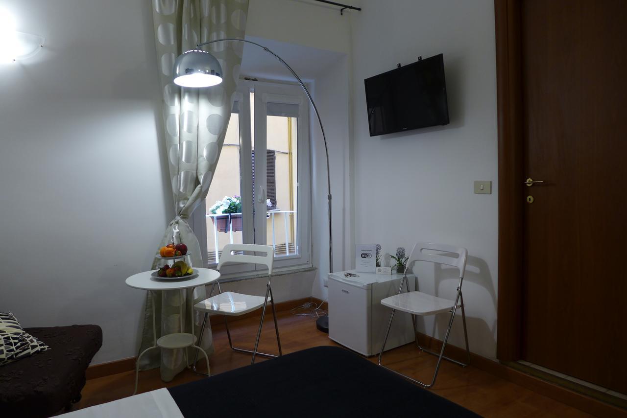 Bed and Breakfast Residenza Vespasiano Rom Exterior foto