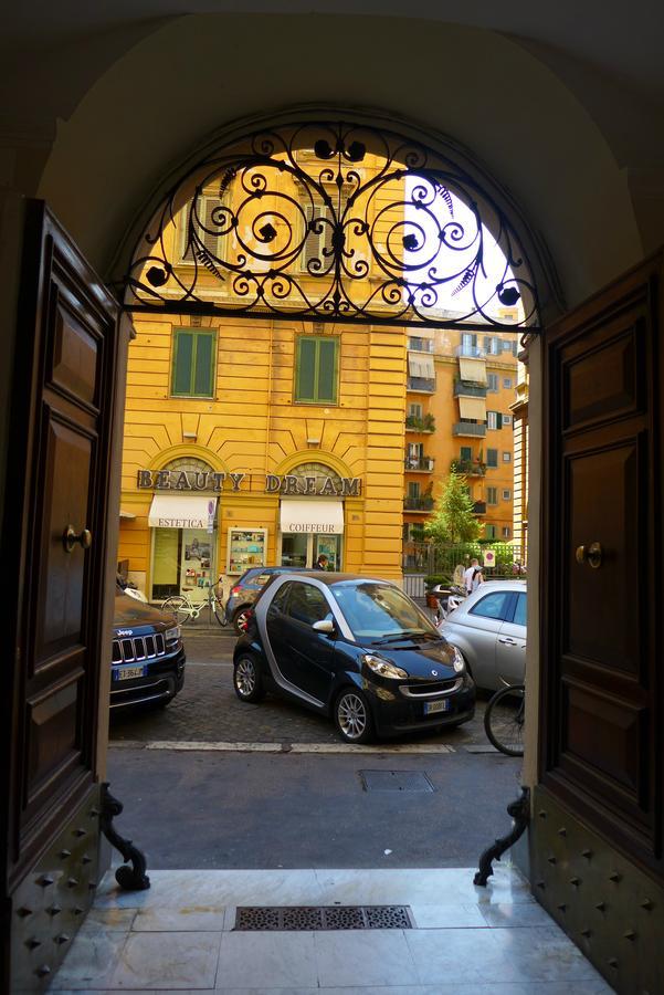 Bed and Breakfast Residenza Vespasiano Rom Exterior foto