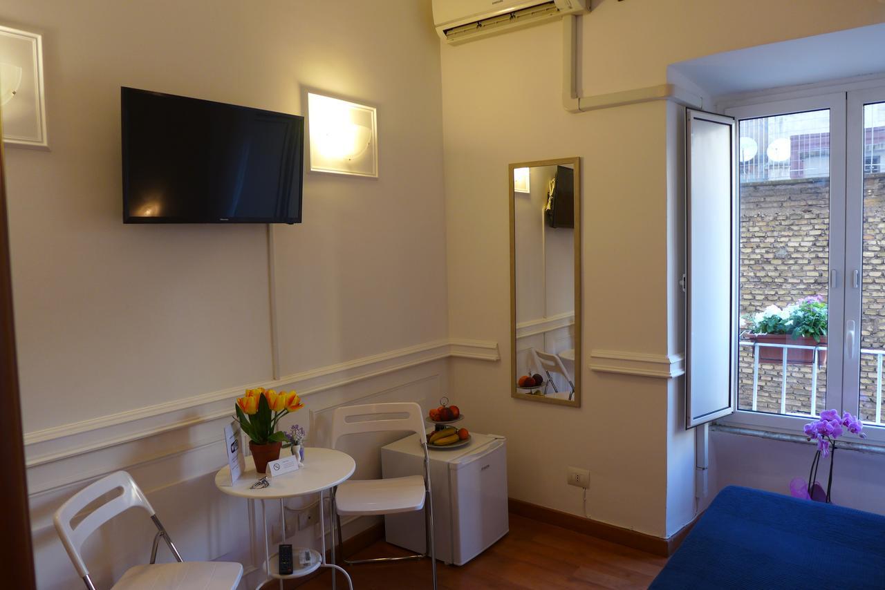 Bed and Breakfast Residenza Vespasiano Rom Exterior foto