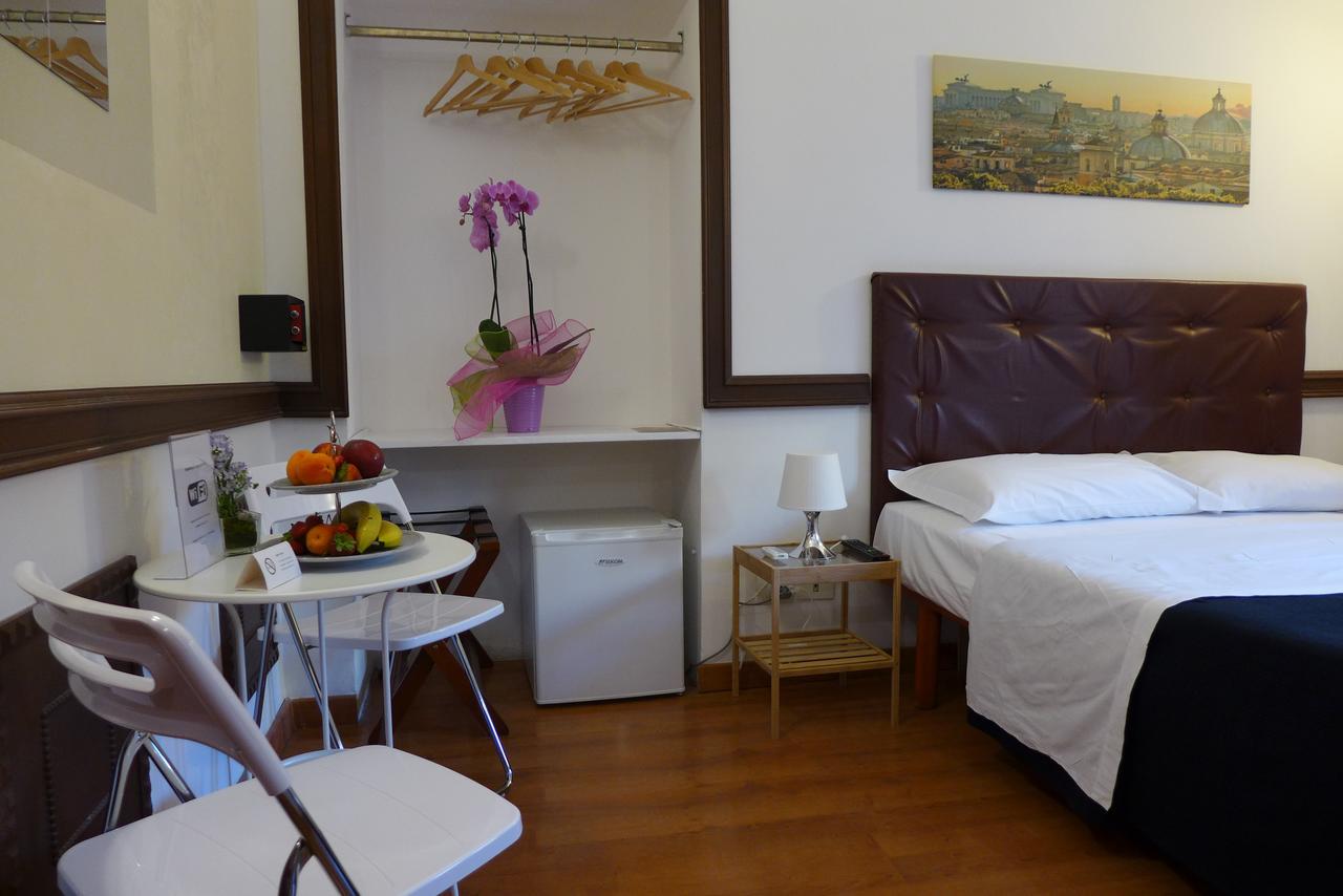 Bed and Breakfast Residenza Vespasiano Rom Exterior foto